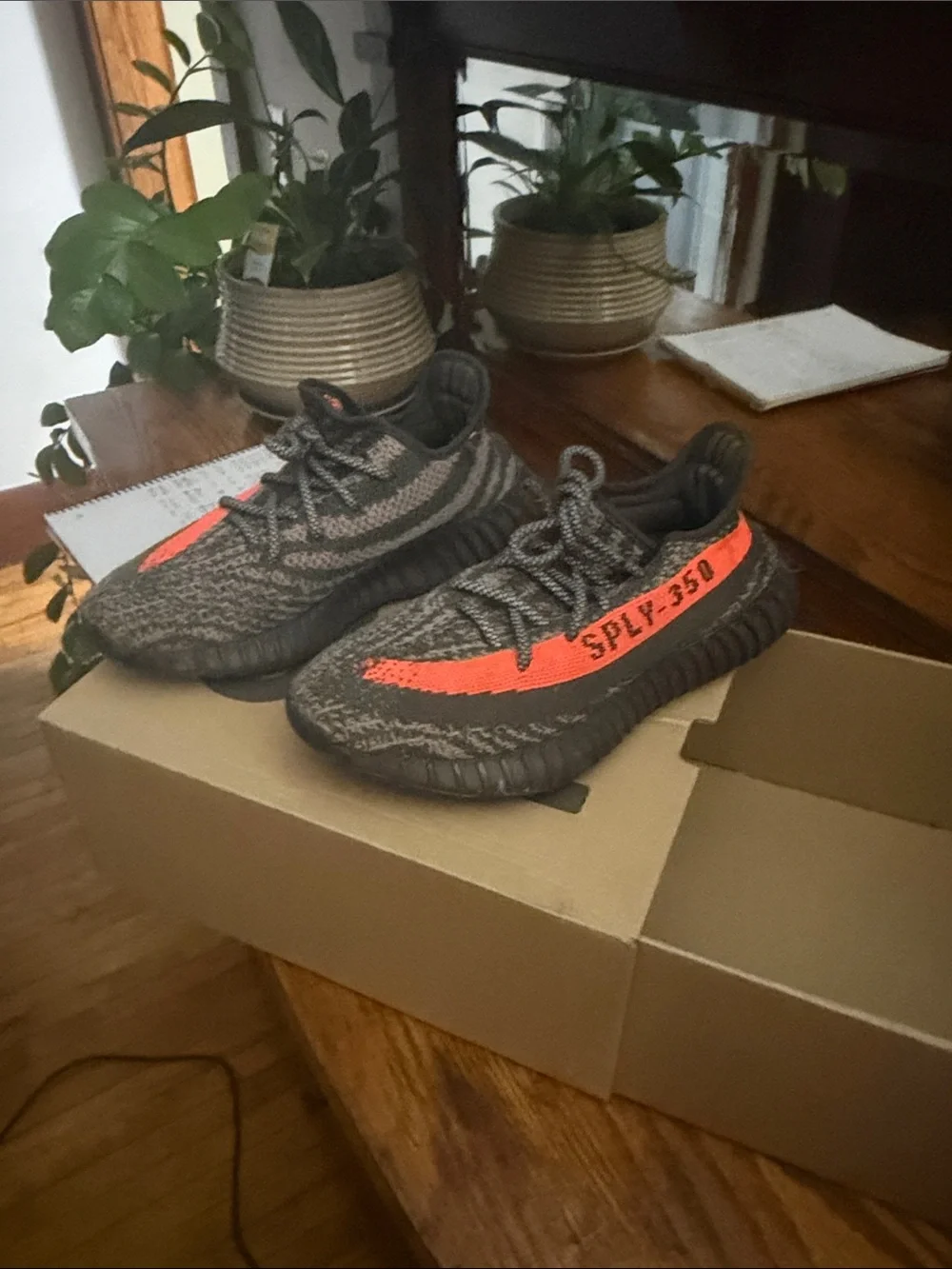 Yeezy Boost 350 V2 Kids - Grey with Orange Stripe